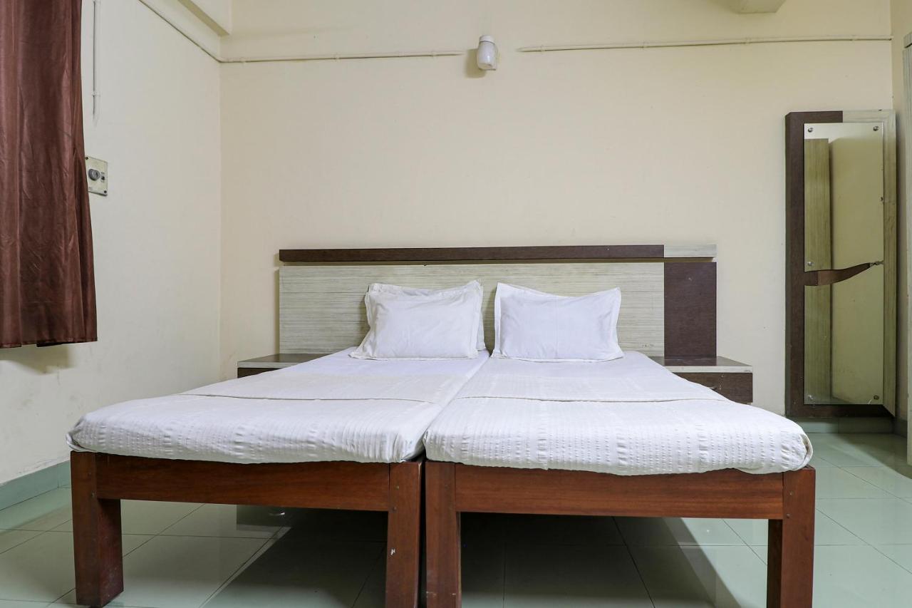 Spot On 60610 Malabar Tourist Home Канур Екстериор снимка